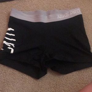 Size Medium Nike Pro Slides!